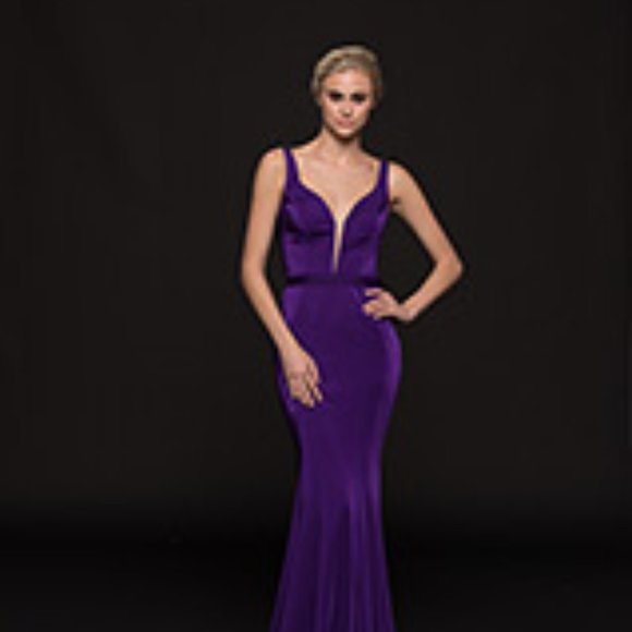 PURPLE Sleek Sexy  Prom Dress, Cutouts Size 12, Mermaid, Jersey Stretch - Picture 5 of 6